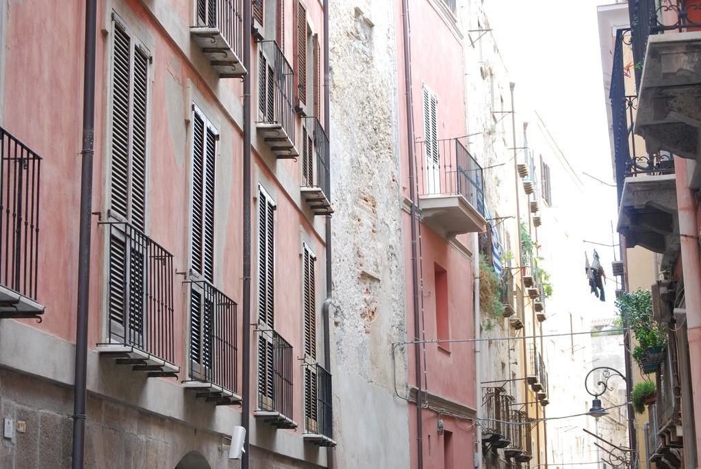 Suite Cagliari -101- Kültér fotó
